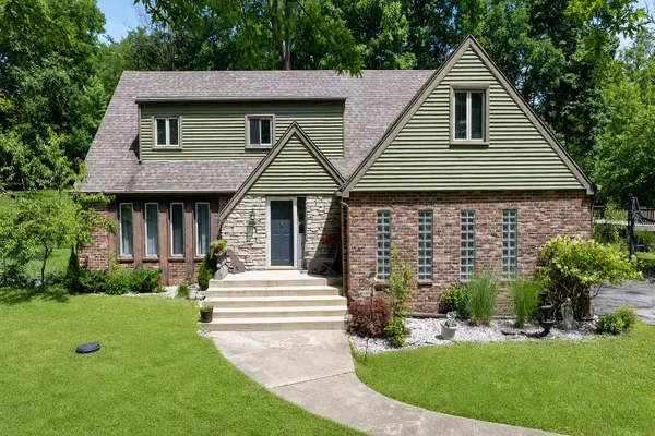 $499,900 | 806 West 126th Court, Crown Point, IN 46307