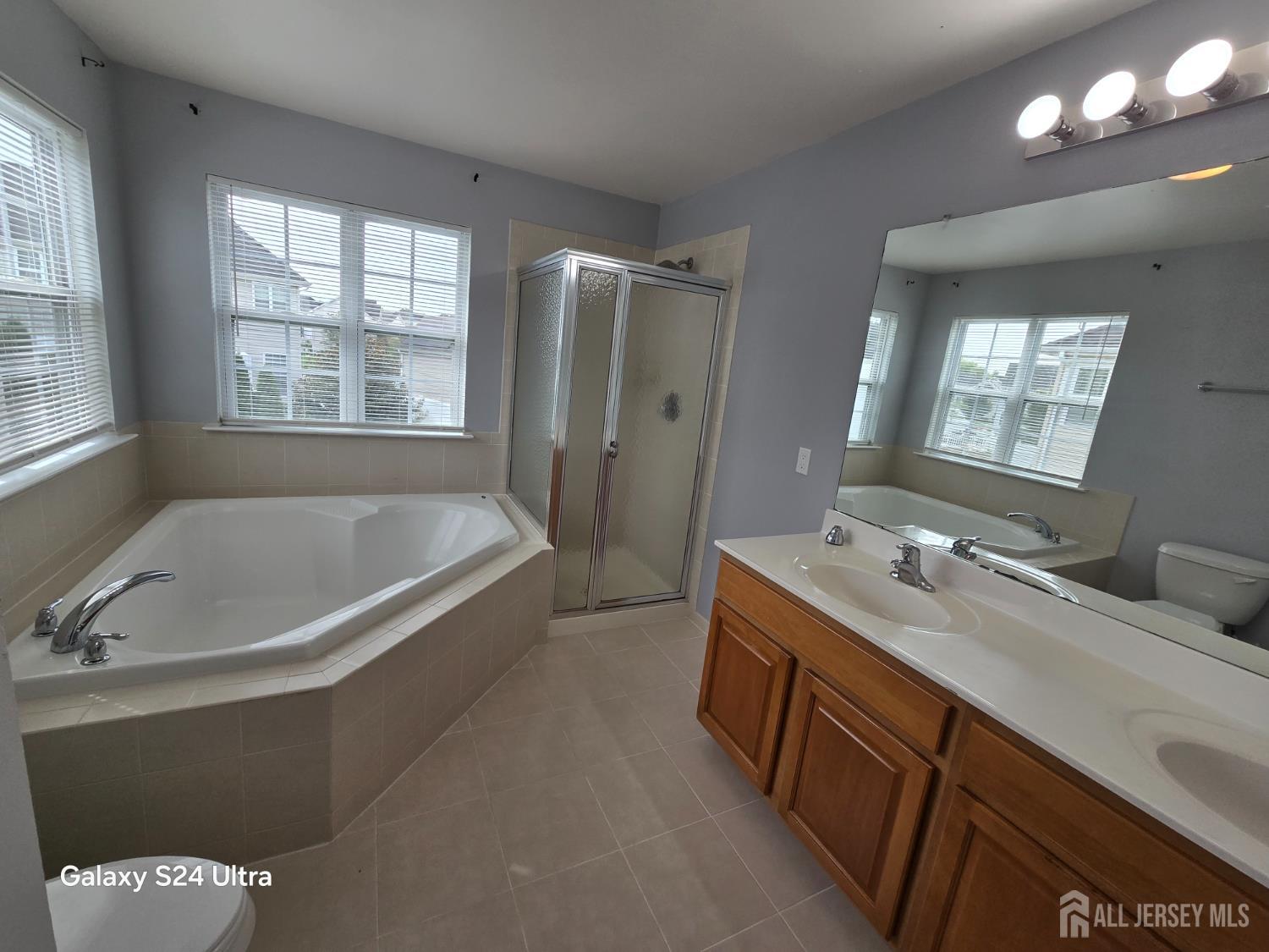 23 Carnation Road Monroe Township, NJ 08831 - Photo 18 of 31