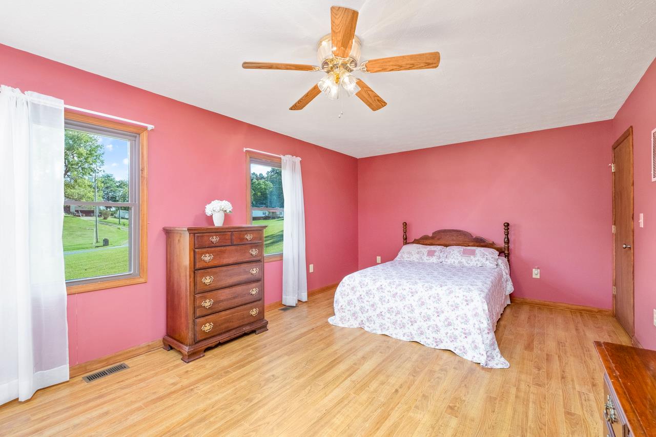 1239 Jerusalem Chapel Road Churchville, VA 24421 - Photo 28 of 47 Gallery Image 28