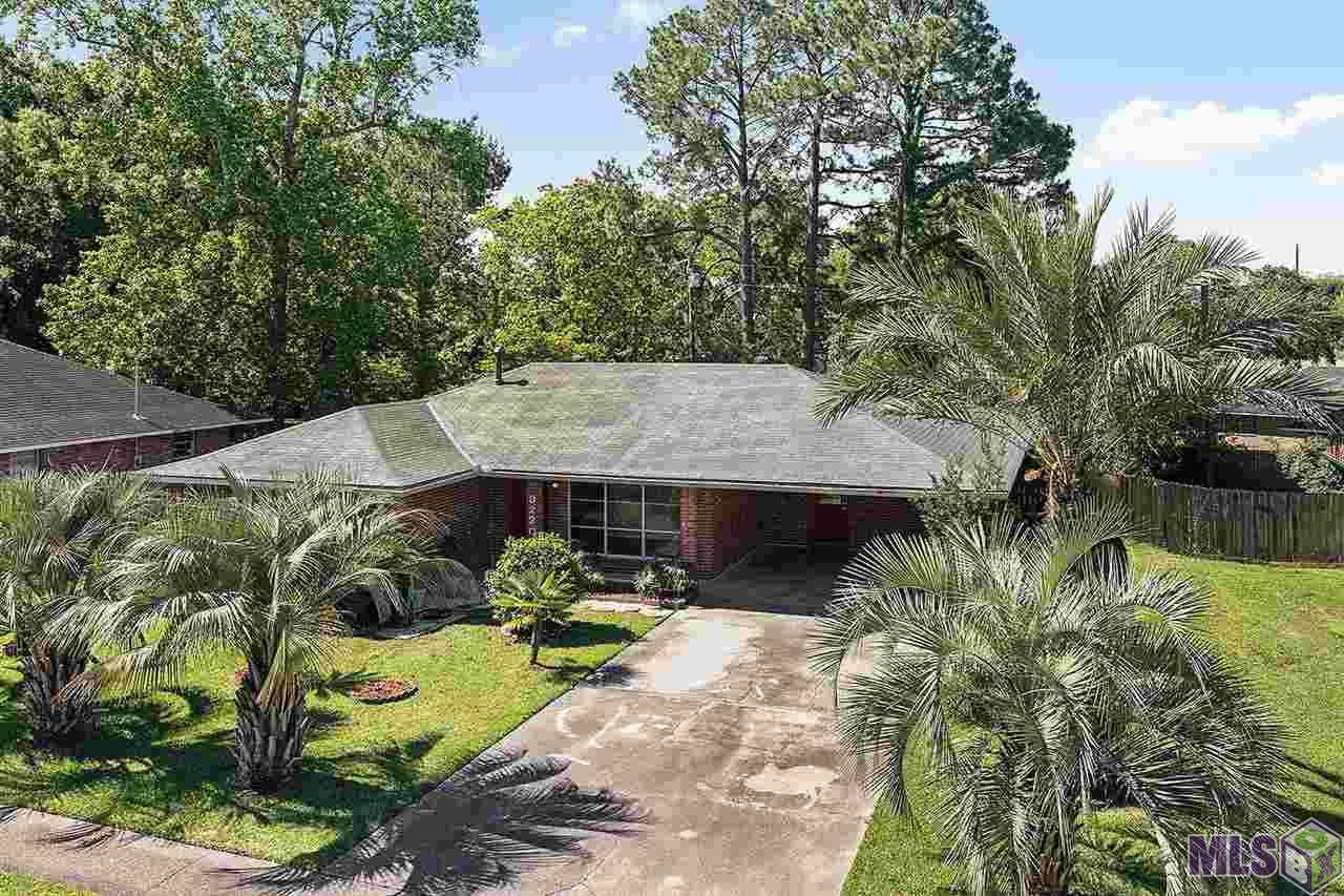 9220 Samoa Avenue Baton Rouge, LA 70810 - Photo 1 of 15