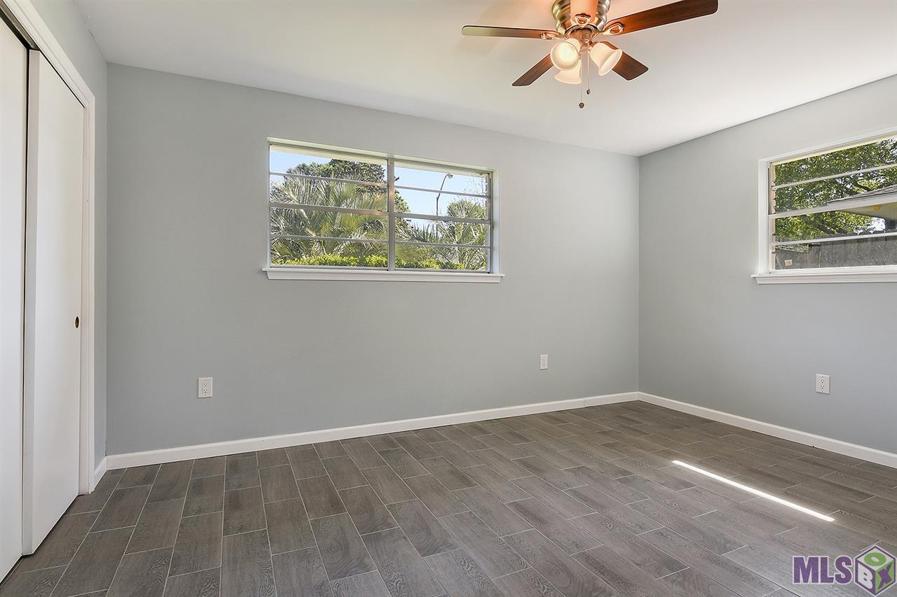 9220 Samoa Avenue Baton Rouge, LA 70810 - Photo 6 of 15