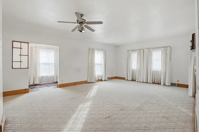 $120,000 | 411 39th Street, Moline, IL 61265