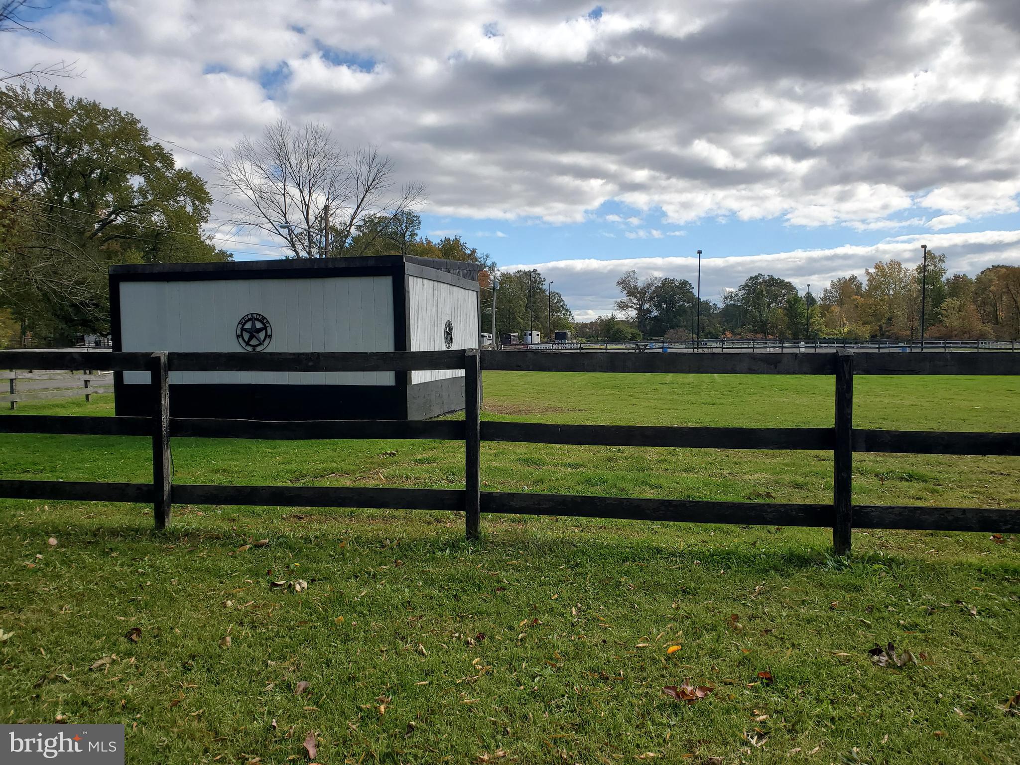 2328 Monmouth Road Jobstown, NJ 08041 - Photo 10 of 54 a view of a garden with wooden fence