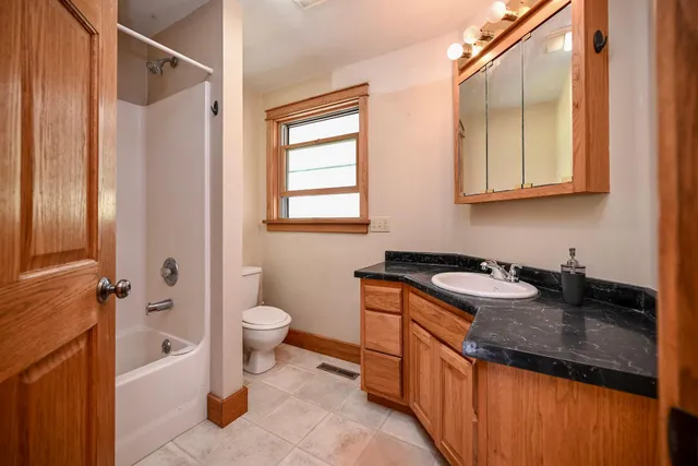 $350,000 | S3093 Baertsch Valley Road, Fountain City, WI 54629