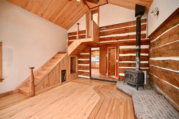 $350,000 | S3093 Baertsch Valley Road, Fountain City, WI 54629