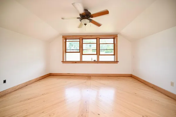 $350,000 | S3093 Baertsch Valley Road, Fountain City, WI 54629