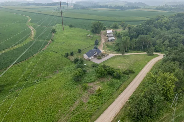 $350,000 | S3093 Baertsch Valley Road, Fountain City, WI 54629