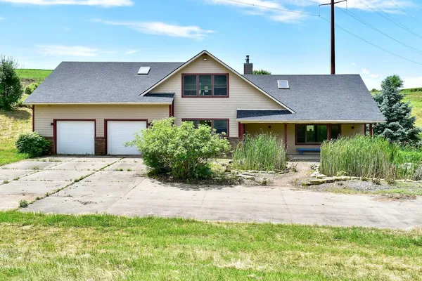 $350,000 | S3093 Baertsch Valley Road, Fountain City, WI 54629