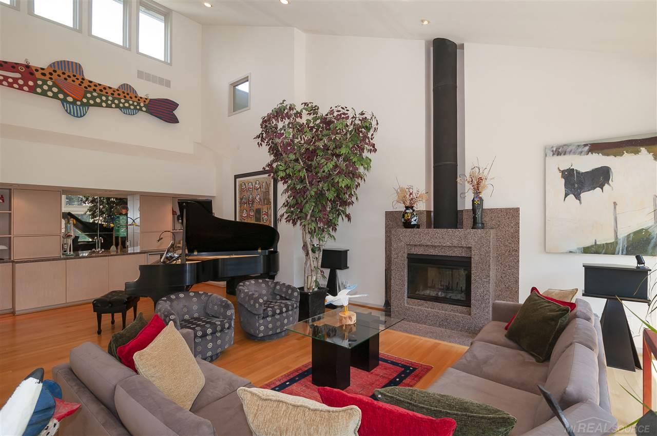 181 Lothrop Road Grosse Pointe, MI 48236 - Photo 10 of 77 31390616-9.JPG