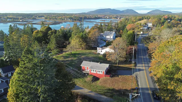 $399,000 | 139 Harbor Drive, Tremont, ME 04653