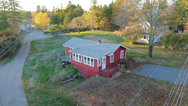 $399,000 | 139 Harbor Drive, Tremont, ME 04653