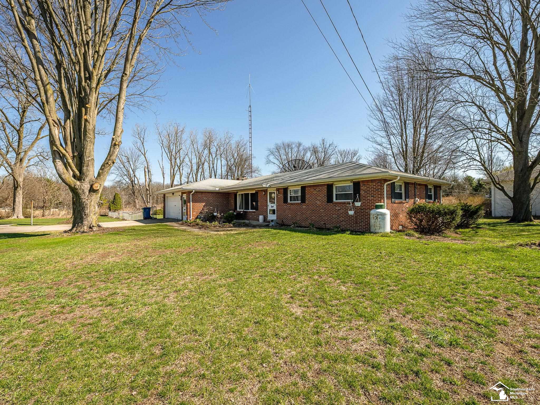 10200 Summerfield Road Temperance, MI 48182 - Photo 1 of 33