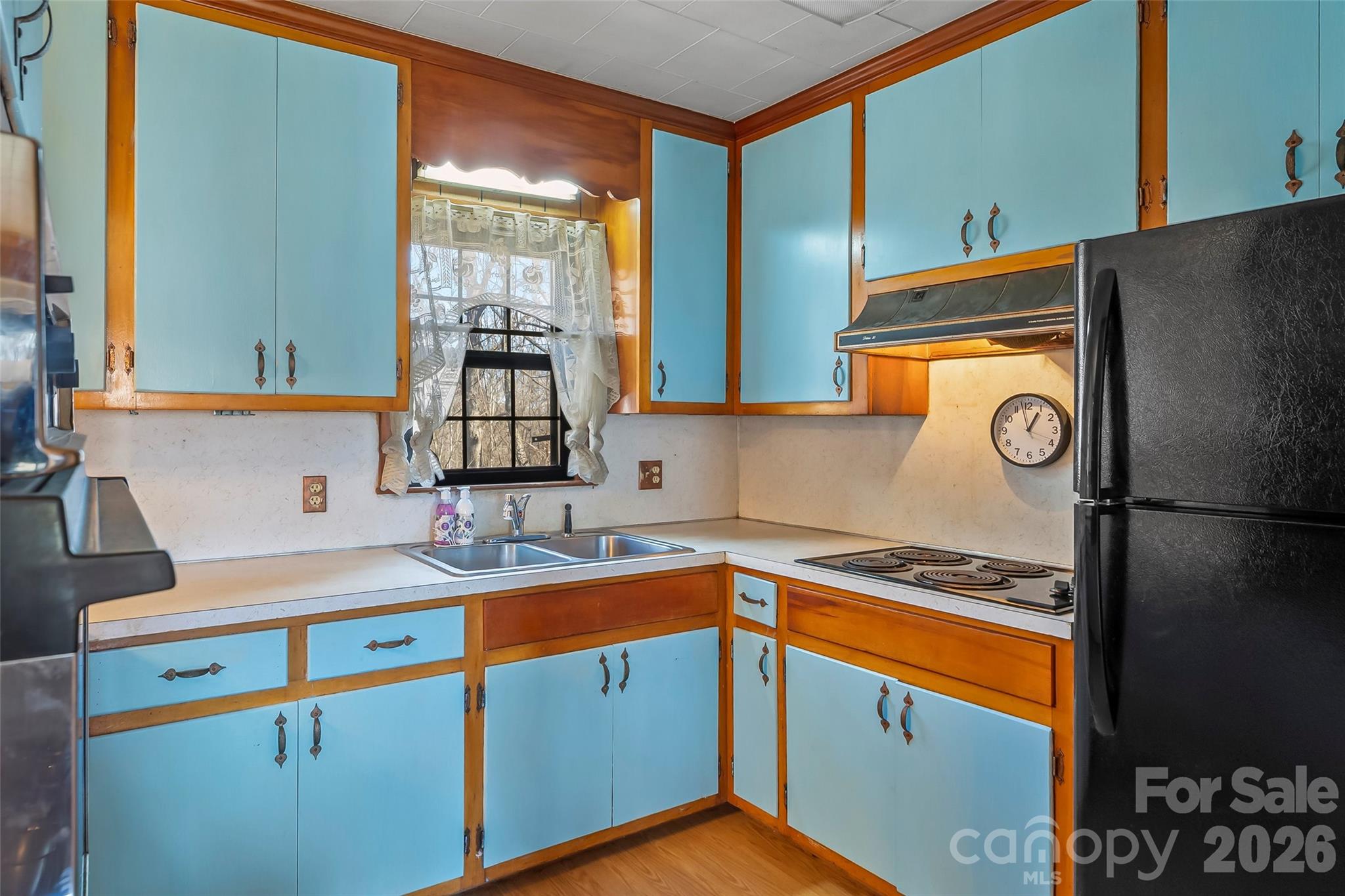 4676 Bowman Road Hickory, NC 28602 - Photo 8 of 26
