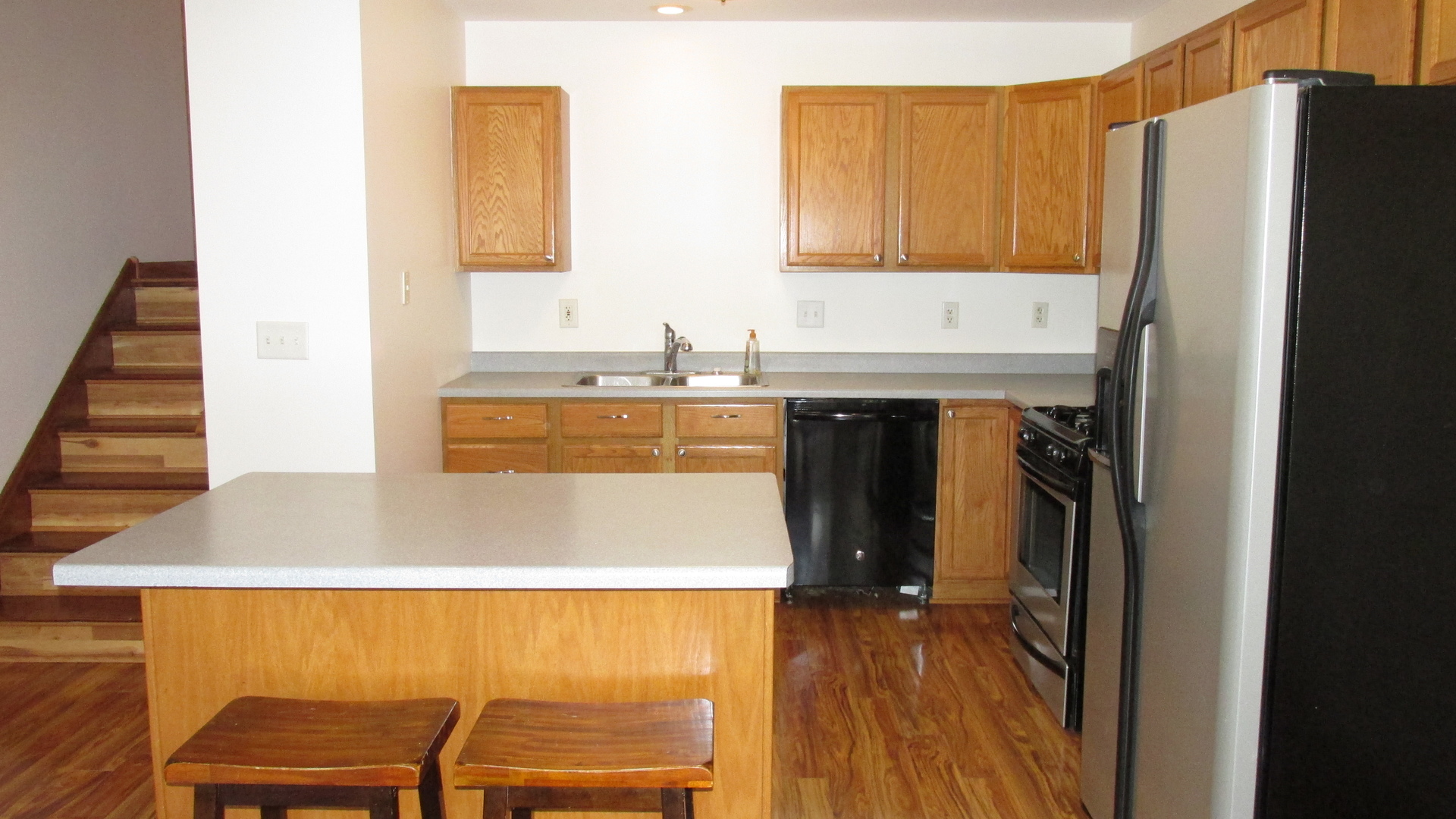 548 South Peace Road, Unit 2 Sycamore, IL 60178 - Photo 11 of 36