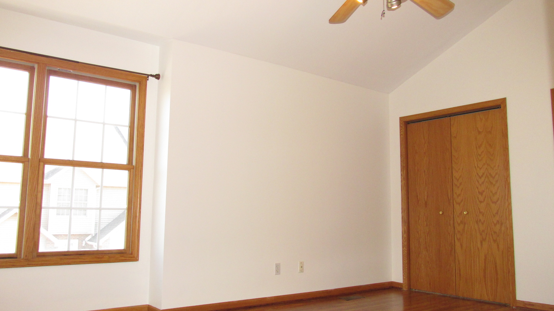548 South Peace Road, Unit 2 Sycamore, IL 60178 - Photo 18 of 36