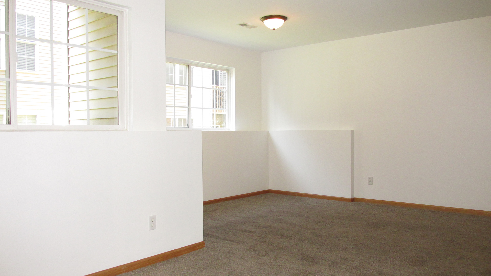 548 South Peace Road, Unit 2 Sycamore, IL 60178 - Photo 24 of 36