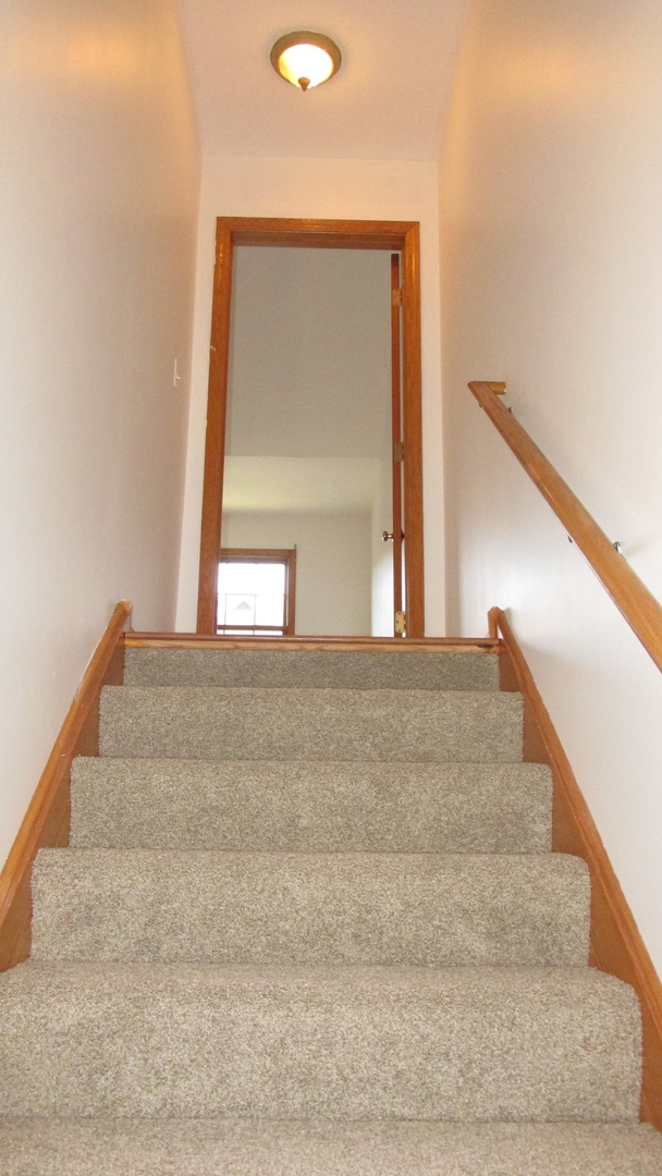 548 South Peace Road, Unit 2 Sycamore, IL 60178 - Photo 27 of 36