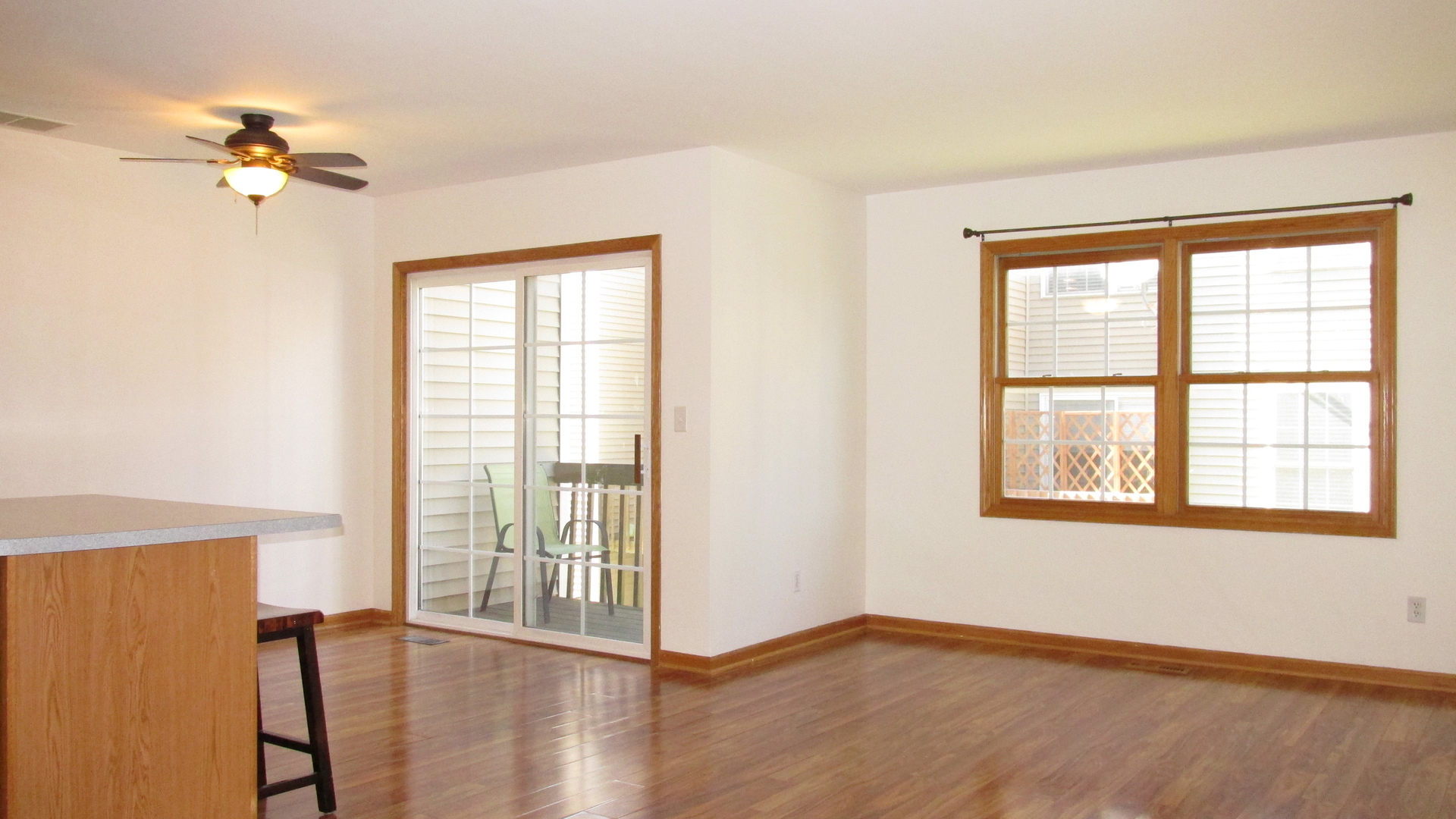 548 South Peace Road, Unit 2 Sycamore, IL 60178 - Photo 8 of 36