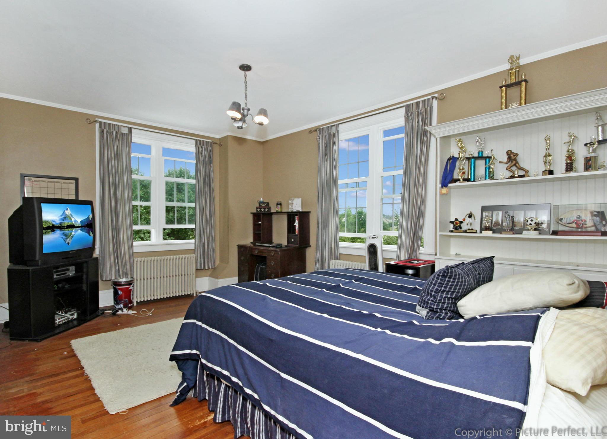 5641 Mountville Road Adamstown, MD 21710 - Photo 19 of 29 Bedroom