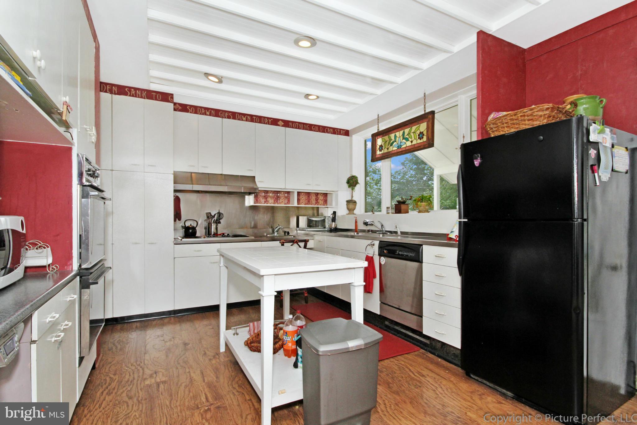 5641 Mountville Road Adamstown, MD 21710 - Photo 10 of 29 Kitchen