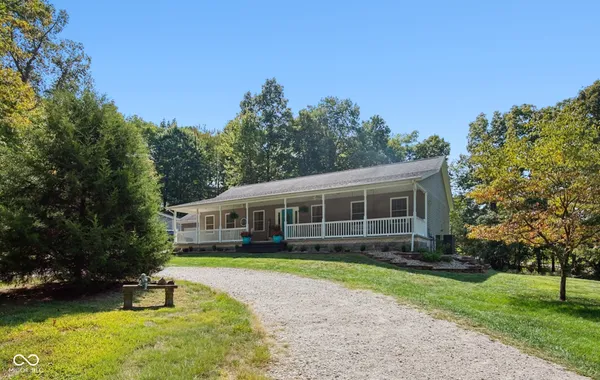 $439,000 | 2311 East County Road 25 North, Brownstown, IN 47220