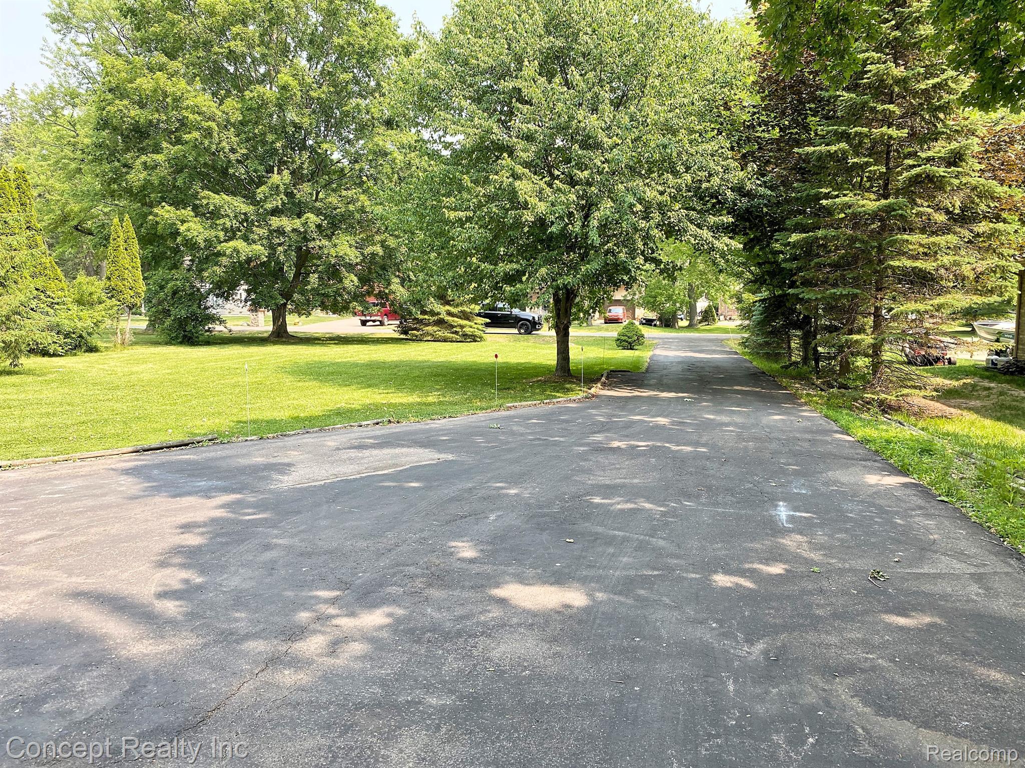 8533 Rucker Road Grosse Ile, MI 48138 - Photo 5 of 38 Gallery Image 5