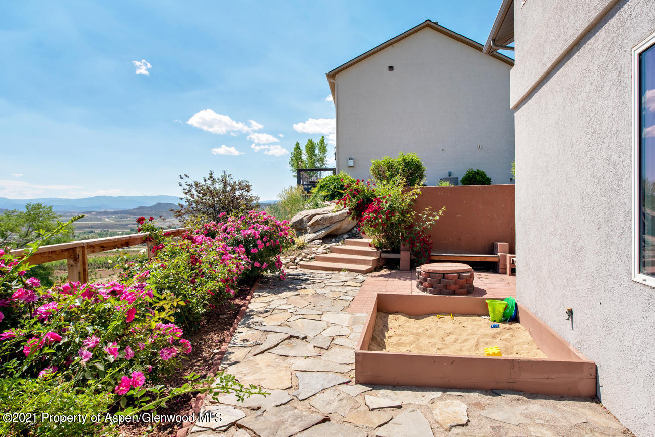1090 Hickory Drive Rifle, CO 81650 - Photo 18 of 27 a picture of flowers and flowers