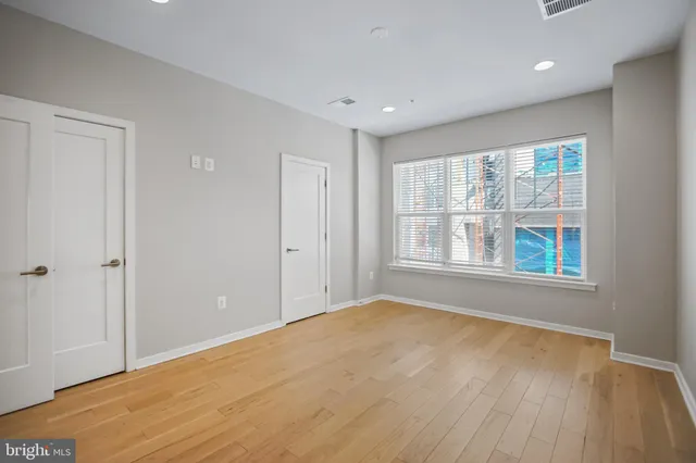 $4,250 | 621 Parkside Place Northeast, Washington, DC 20019