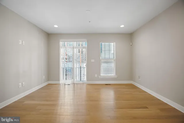 $4,250 | 621 Parkside Place Northeast, Washington, DC 20019