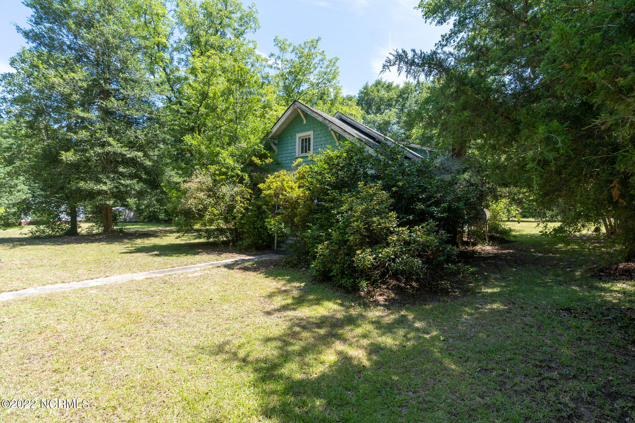 326 Boyd Lake Road Hamlet, NC 28345 - Photo 3 of 26 113AEA66-D15B-4949-8D58-89D8E27C6306