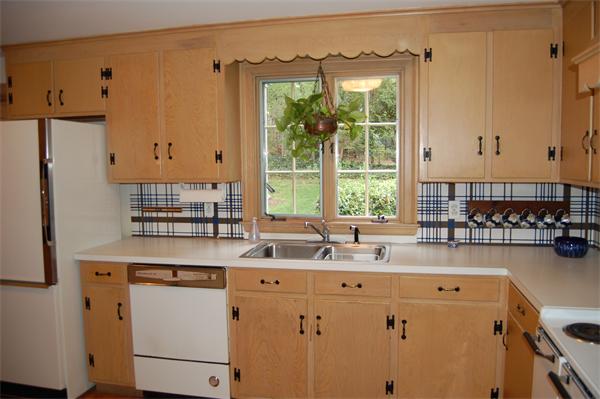 52 Grenwold Road Quincy, MA 02169 - Photo 13 of 30 Gallery Image 13