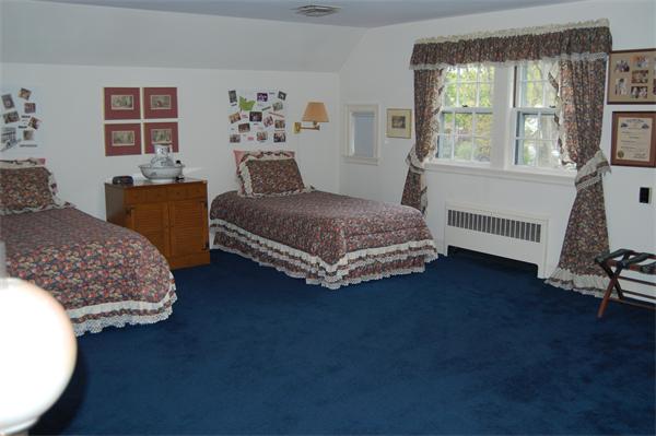 52 Grenwold Road Quincy, MA 02169 - Photo 21 of 30 Gallery Image 21