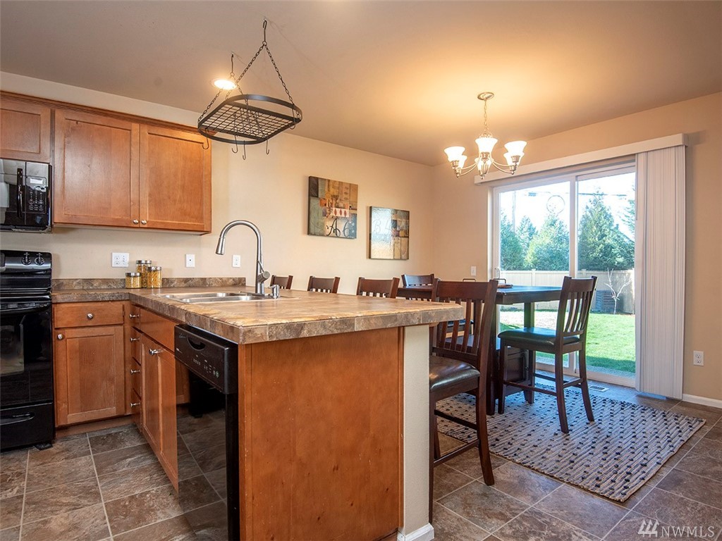 19410 Meridian Place West Bothell, WA 98012 - Photo 12 of 29