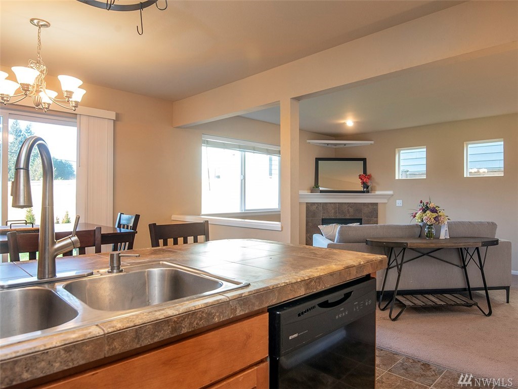 19410 Meridian Place West Bothell, WA 98012 - Photo 13 of 29