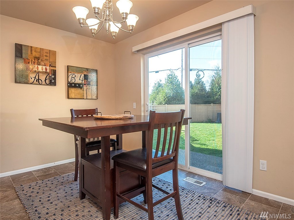 19410 Meridian Place West Bothell, WA 98012 - Photo 14 of 29
