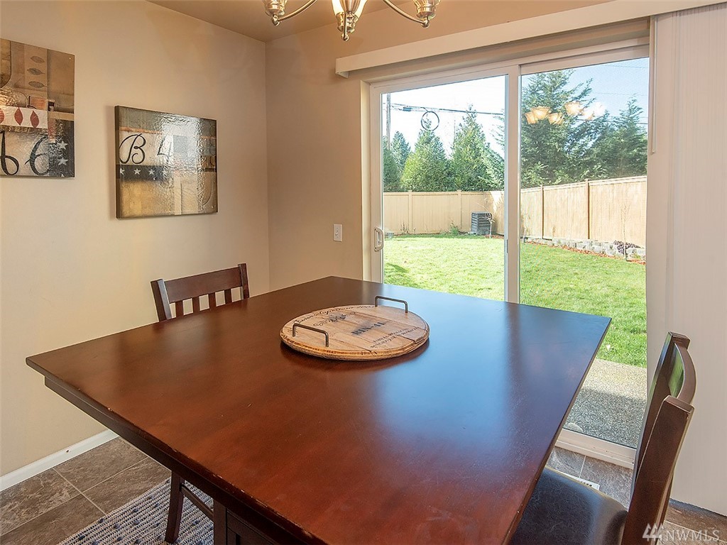19410 Meridian Place West Bothell, WA 98012 - Photo 15 of 29