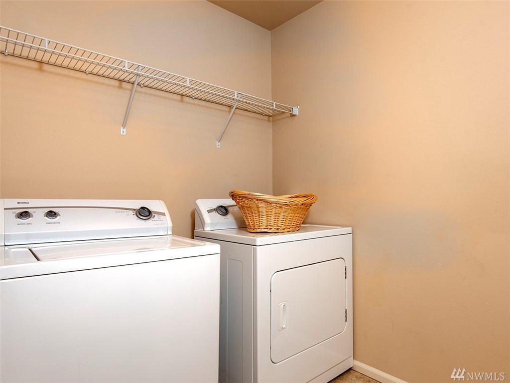 19410 Meridian Place West Bothell, WA 98012 - Photo 19 of 29
