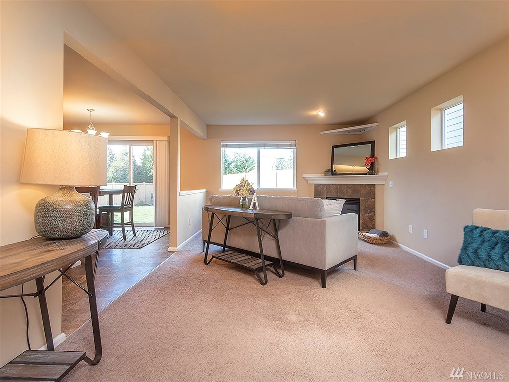 19410 Meridian Place West Bothell, WA 98012 - Photo 3 of 29