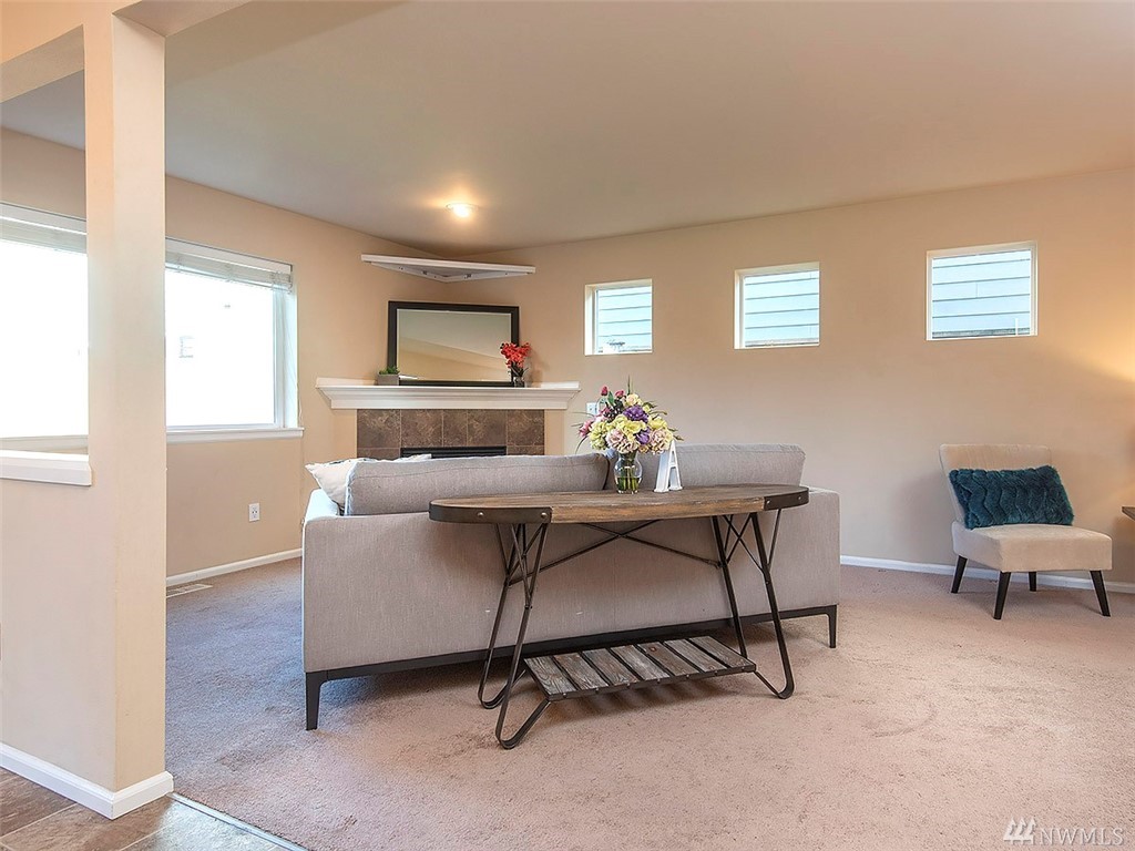 19410 Meridian Place West Bothell, WA 98012 - Photo 5 of 29