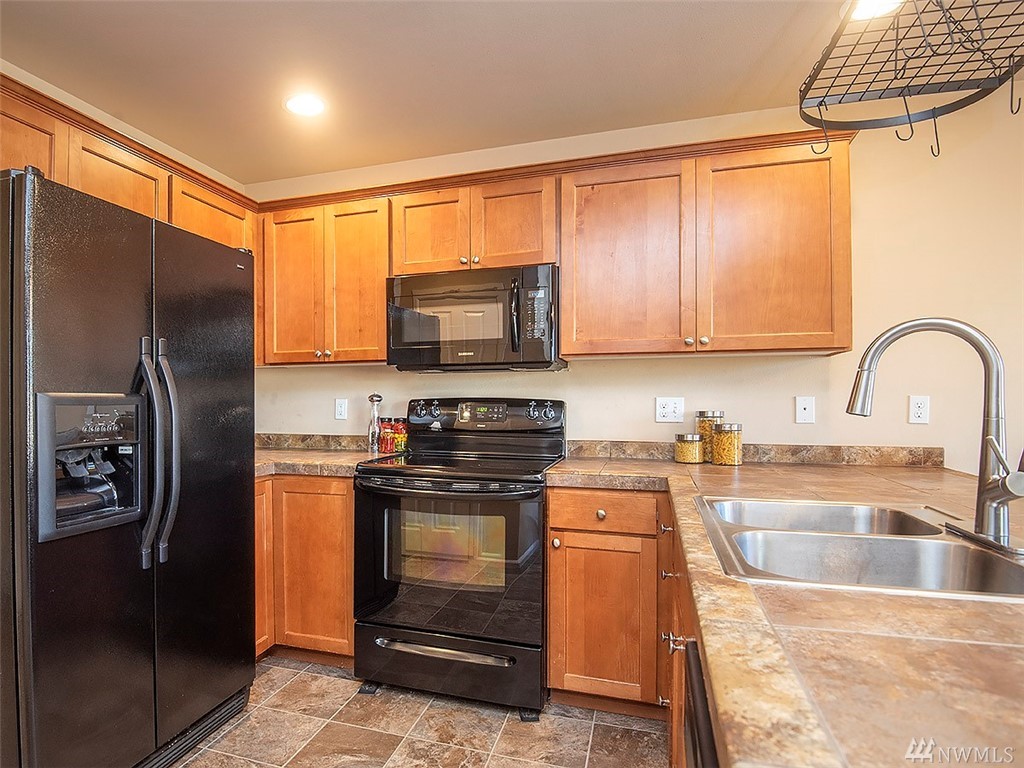 19410 Meridian Place West Bothell, WA 98012 - Photo 8 of 29