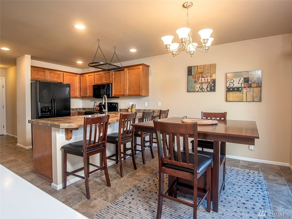 19410 Meridian Place West Bothell, WA 98012 - Photo 10 of 29