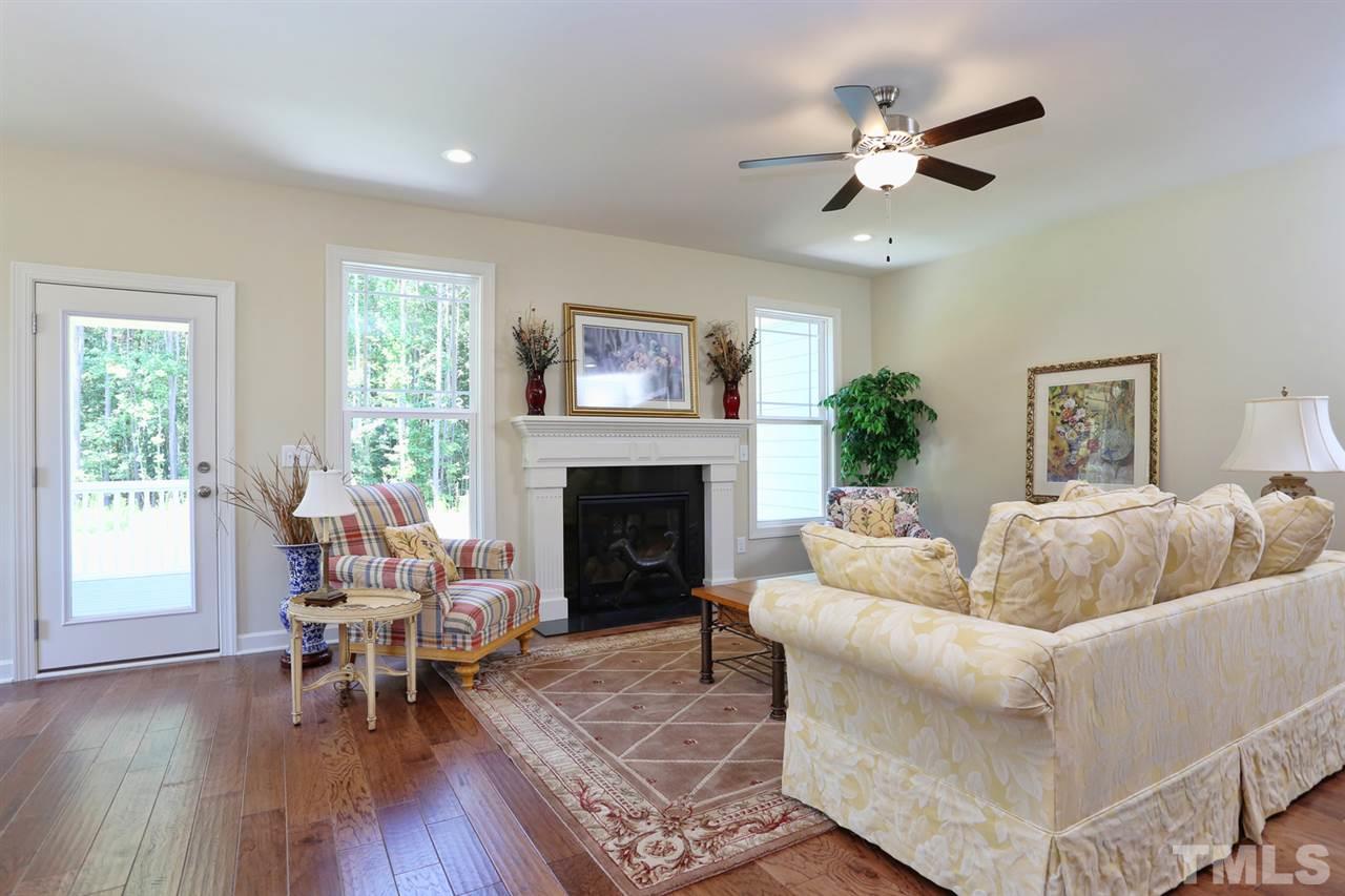 2925 Suncrest Village Lane Raleigh, NC 27616 - Photo 8 of 25 Gallery Image 8