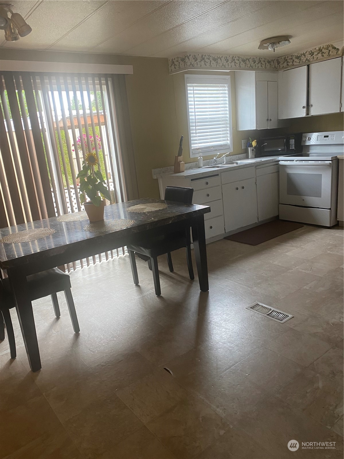838 West Axton Road, Unit 56 Bellingham, WA 98226 - Photo 3 of 13 Gallery Image 3