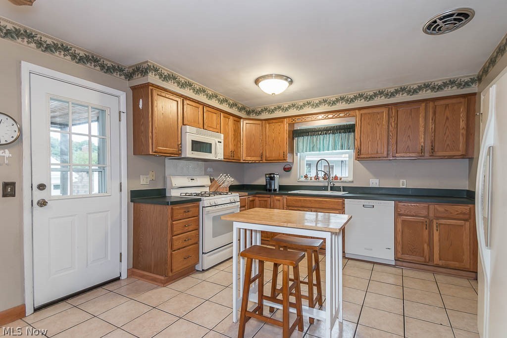 29180 Ridge Road Wickliffe, OH 44092 - Photo 3 of 27 Gallery Image 3