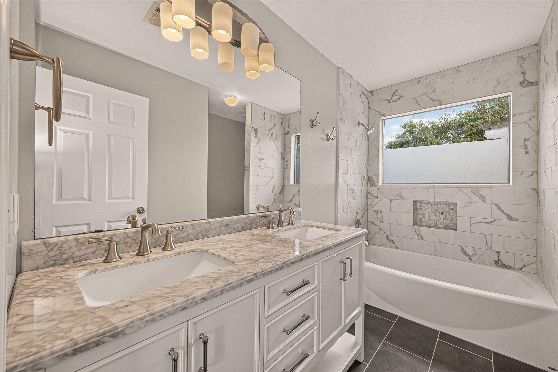1030 Mabry Mill Road Houston, TX 77062 - Photo 27 of 45
