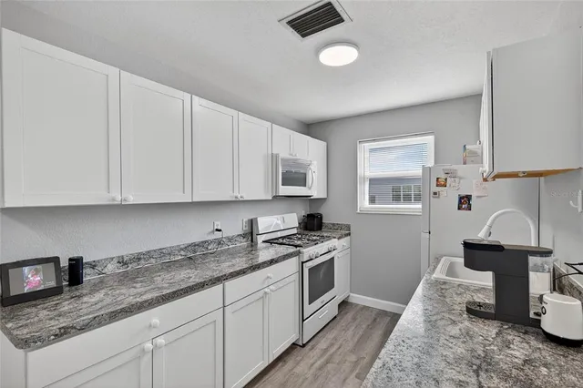 $200,000 | 5521 80th Street North, Unit 511, St. Petersburg, FL 33709