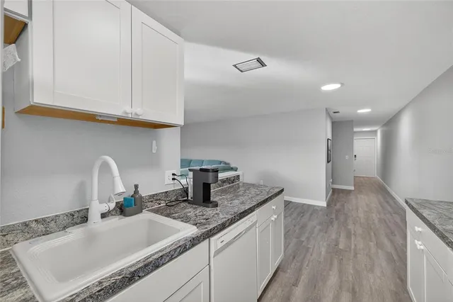 $200,000 | 5521 80th Street North, Unit 511, St. Petersburg, FL 33709