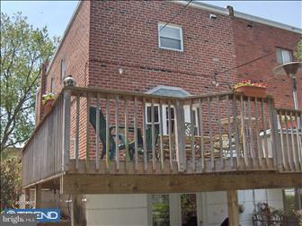 3823 Charteris Road Philadelphia, PA 19154 - Photo 2 of 10 Exterior Back