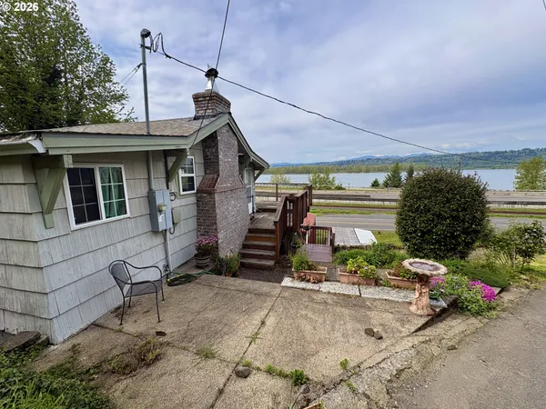 $455,000 | 3011 Northeast Rasmussen Road, Corbett, OR 97019