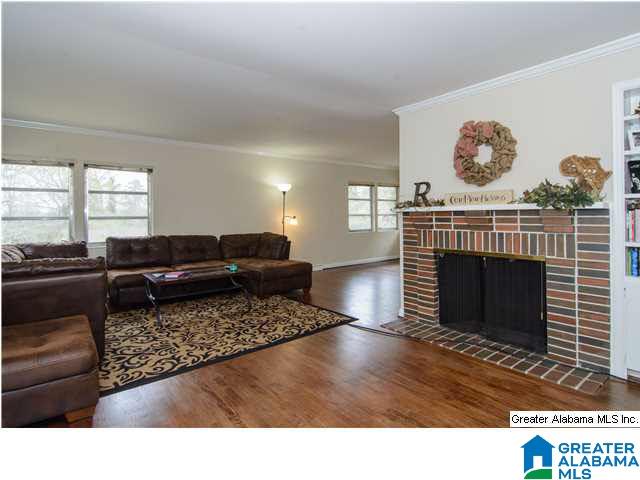 1908 Nottingham Drive Birmingham, AL 35216 - Photo 4 of 27